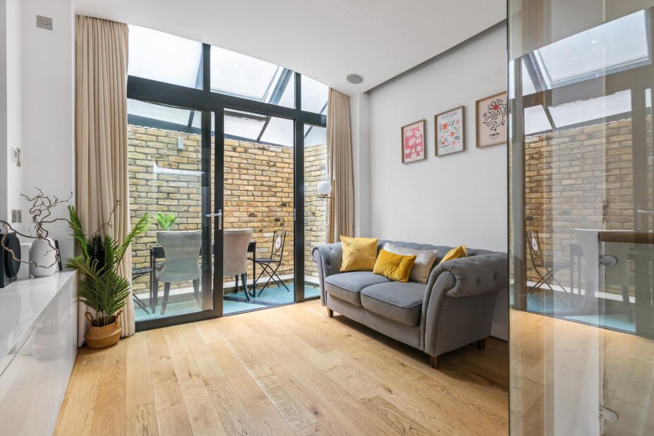 Trafalgar Square Arty Apartment London Bagian luar foto