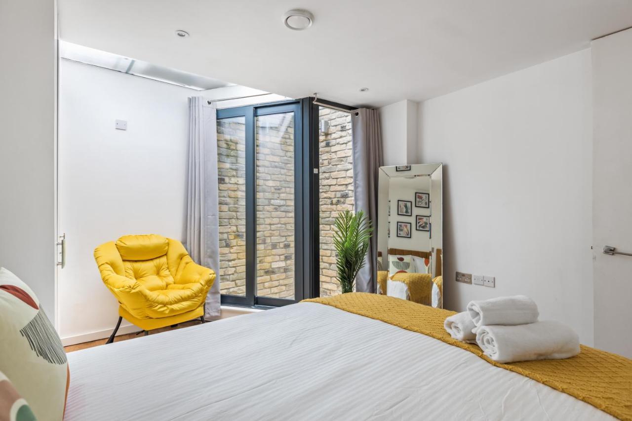 Trafalgar Square Arty Apartment London Bagian luar foto